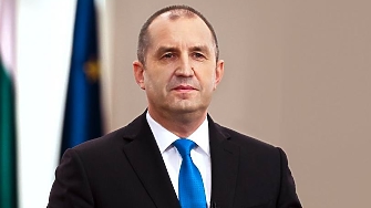 Президентът Румен Радев остро осъжда системните нарушения на правата на българите