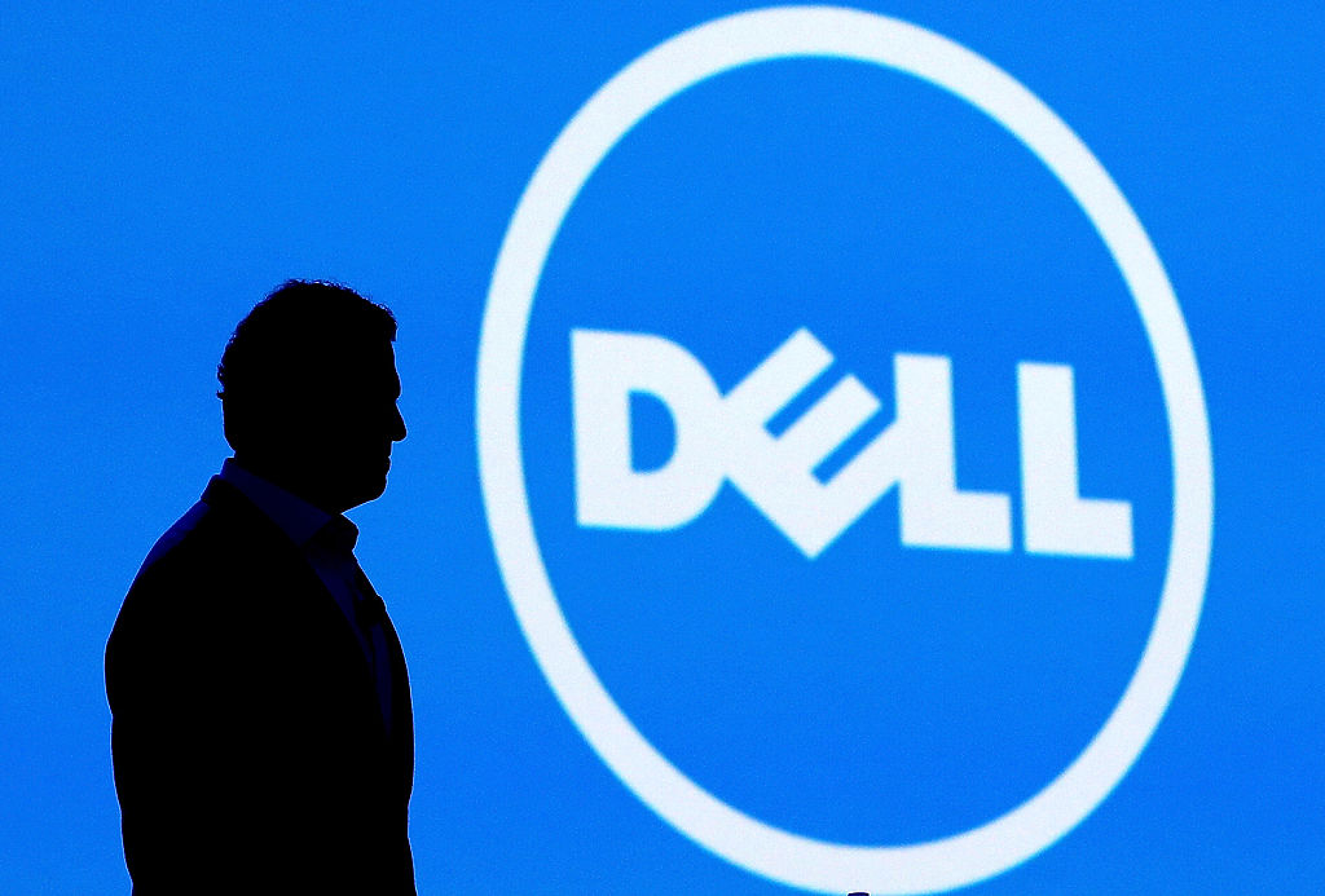 Dell съкращава над 6600 работни места