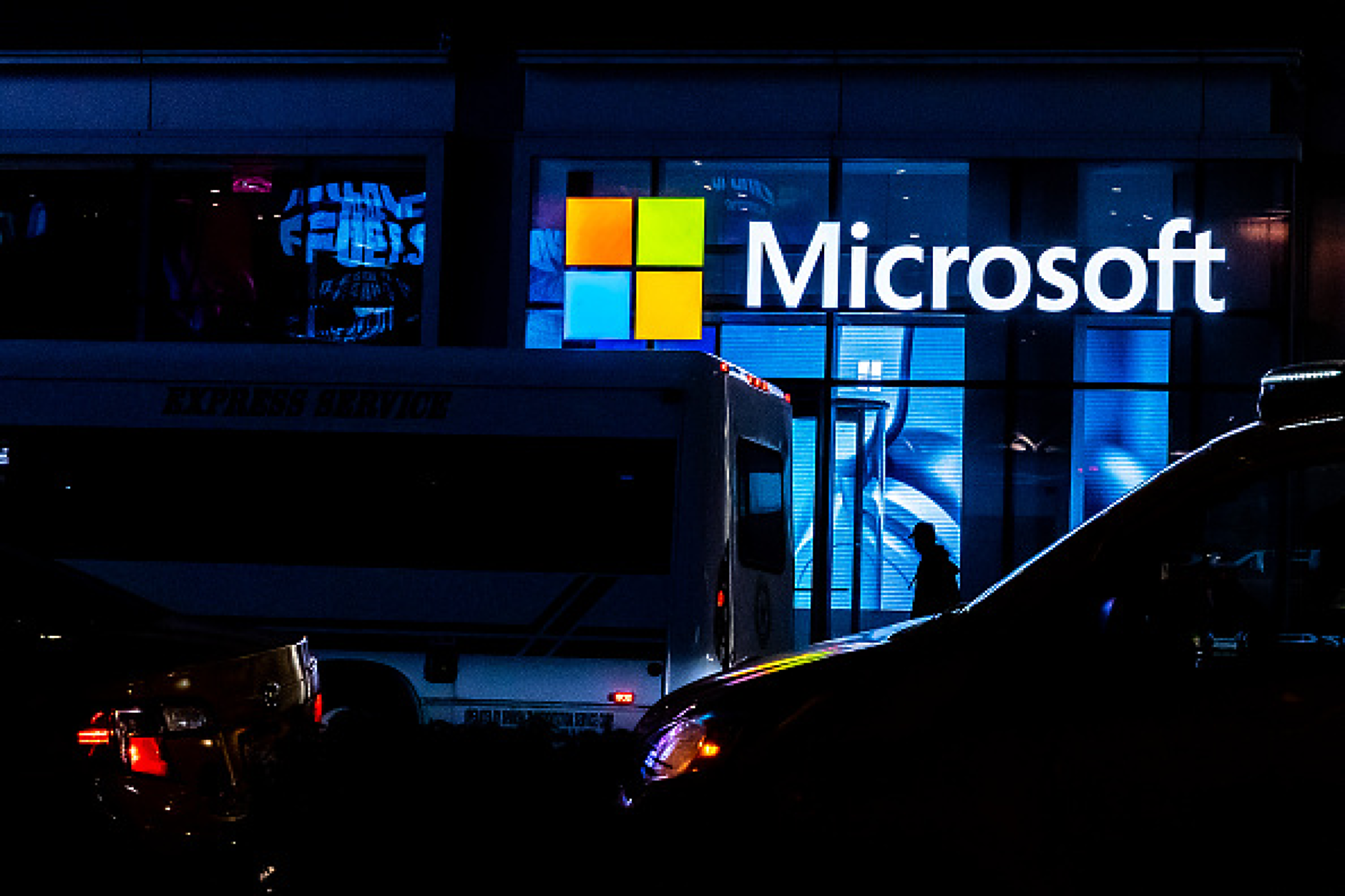 Потребители се оплакват от рекламни атаки на Microsoft за Windows 11