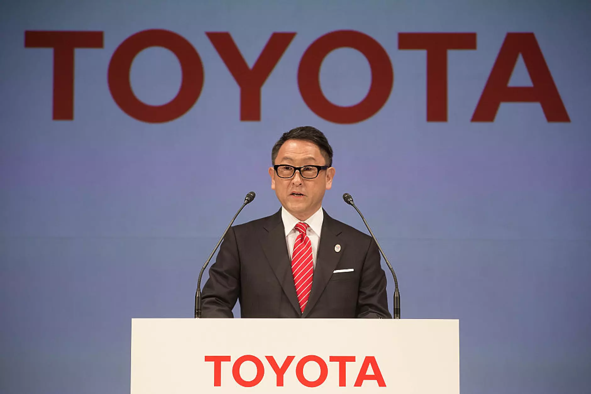 Рокади на върха в Toyota. Акио Тойода се оттегля  като шеф след 14 години начело на компанията