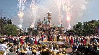 45 000 служители от Disney World отхвърлиха оферта от работодателя за колективен трудов договор 