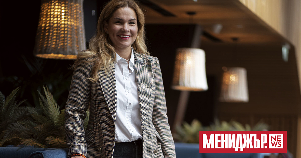 Марина Хадрович се дипломира  в Университета ZSEM в Загреб през