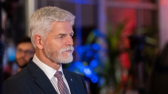 Новоизбраният президент на Чехия Петър Павел който е бивш генерал