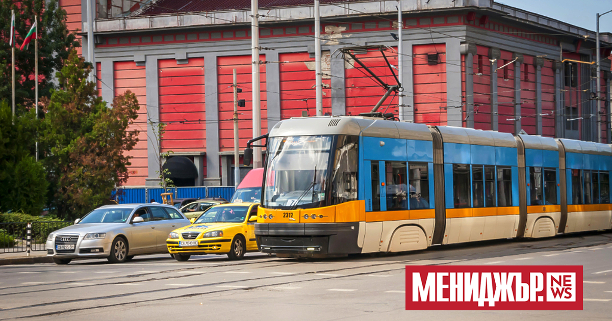 Ученици, студенти и докторанти в редовна форма на обучение ще