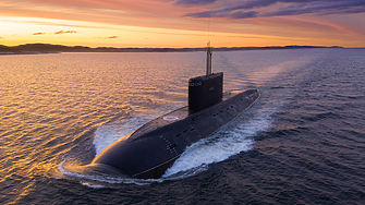Бившата най голяма атомна  подводница  в света   ракетоносеца Дмитрий