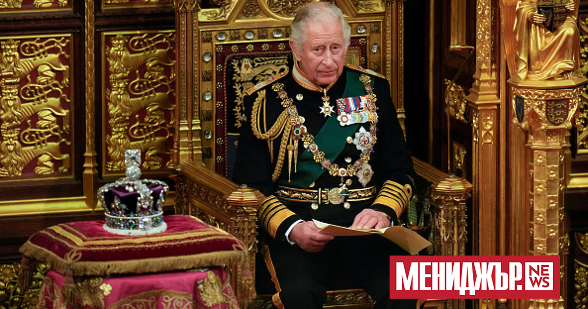 Бившият главен дизайнер на Apple, сър Джонатан Айв, създаде емблемата