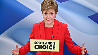 Никола Стърджън се оттегля като първи министър на Шотландия