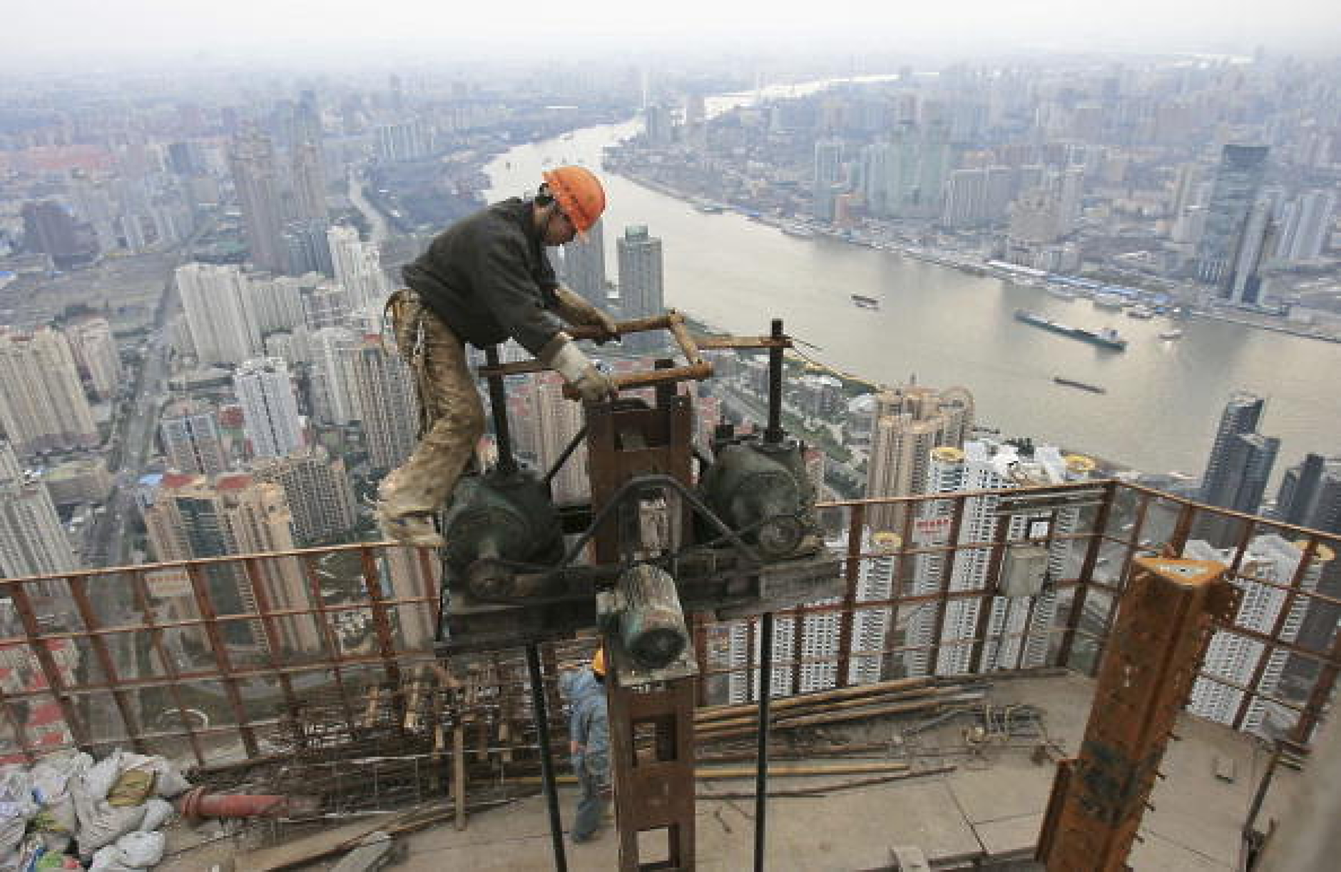 Властта в Китай разпореди държавните предприятия да увеличат инвестициите си