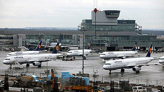 Осем летища в Германия парализирани от стачка на персонала