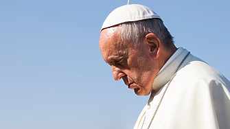Папа Франциск заяви че е необходима конкретна подкрепа за населението