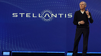 Stellantis отчете рекордна годишна печалба и обяви обратно изкупуване на акции