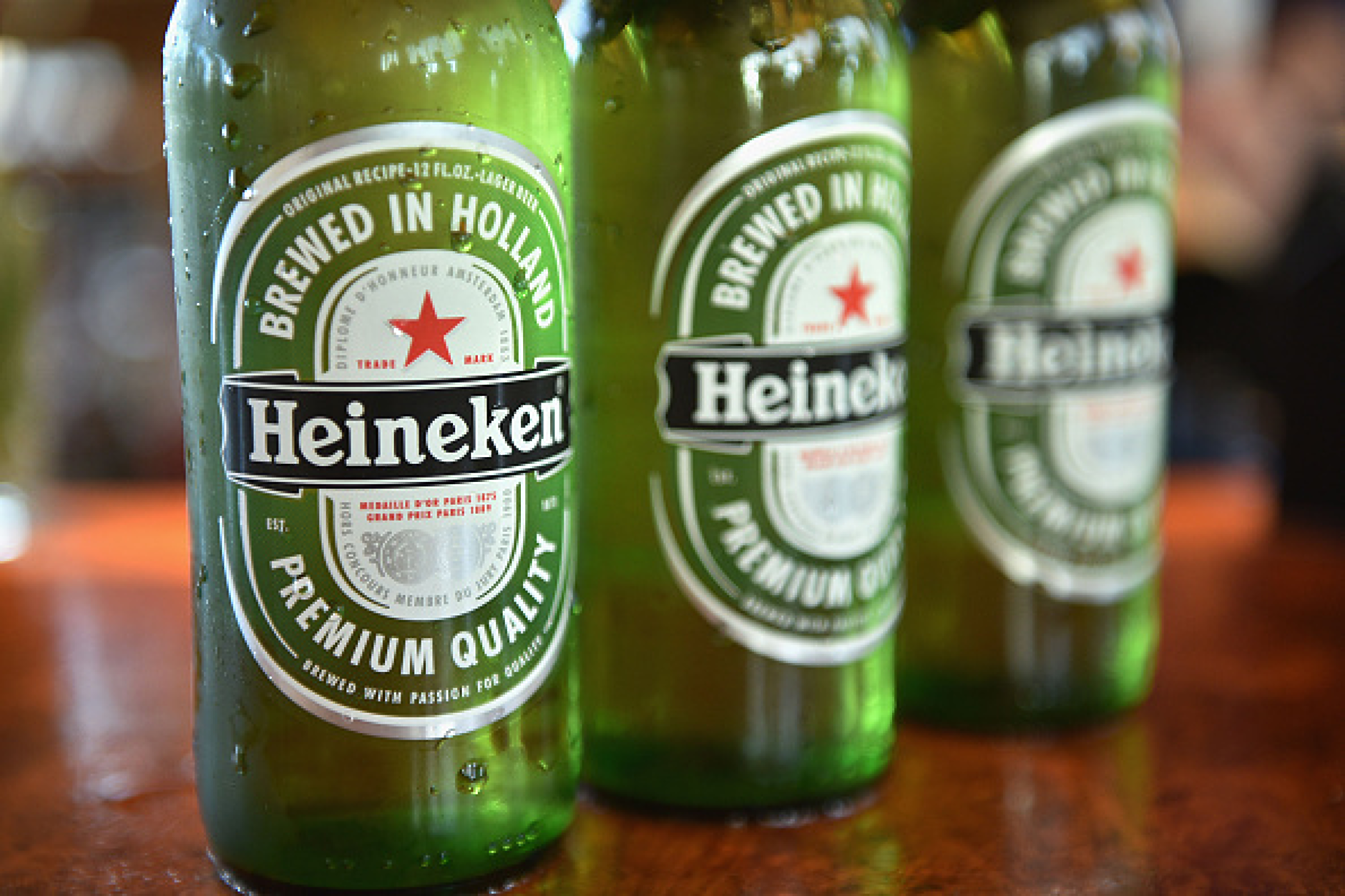 Heineken  се изтегля от руския пазар до средата на годината 