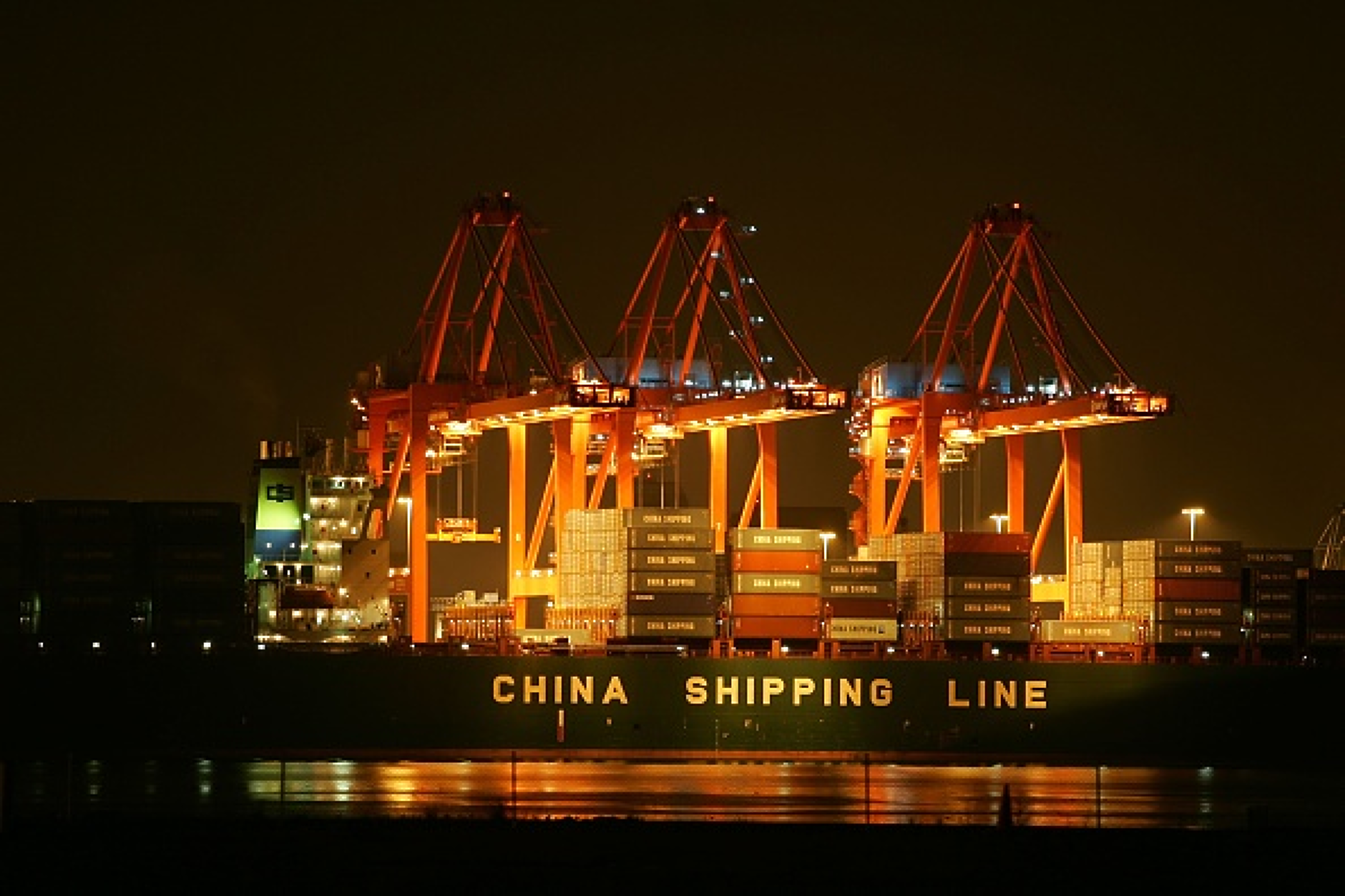 Пентагонът подозира Китай в шпионаж чрез пристанищни кранове