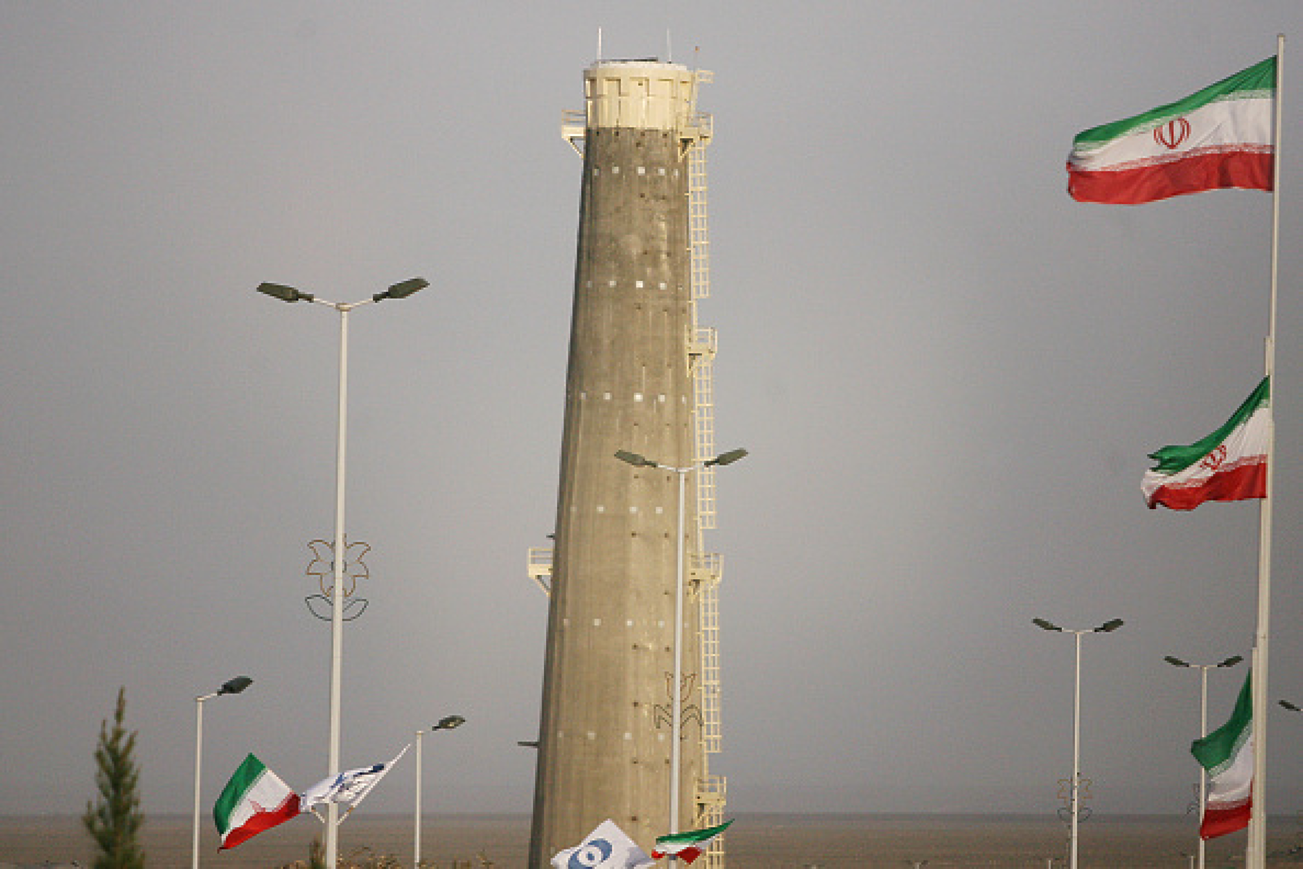 САЩ: Иран за 12 дни може да произведе материал за атомна бомба 