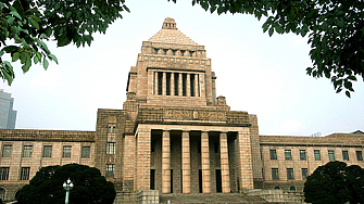 Японският парламент одобри днес номинацията на професора по икономика Казуо