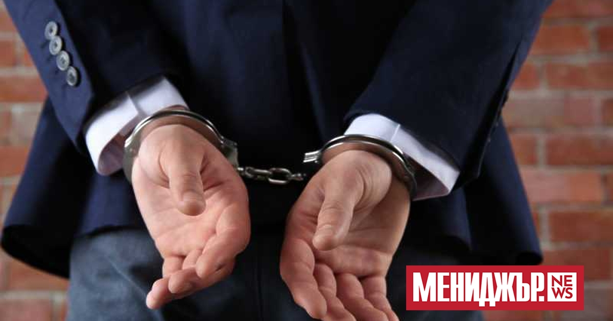 Началникът на гарата в Лариса остава в ареста с постоянна