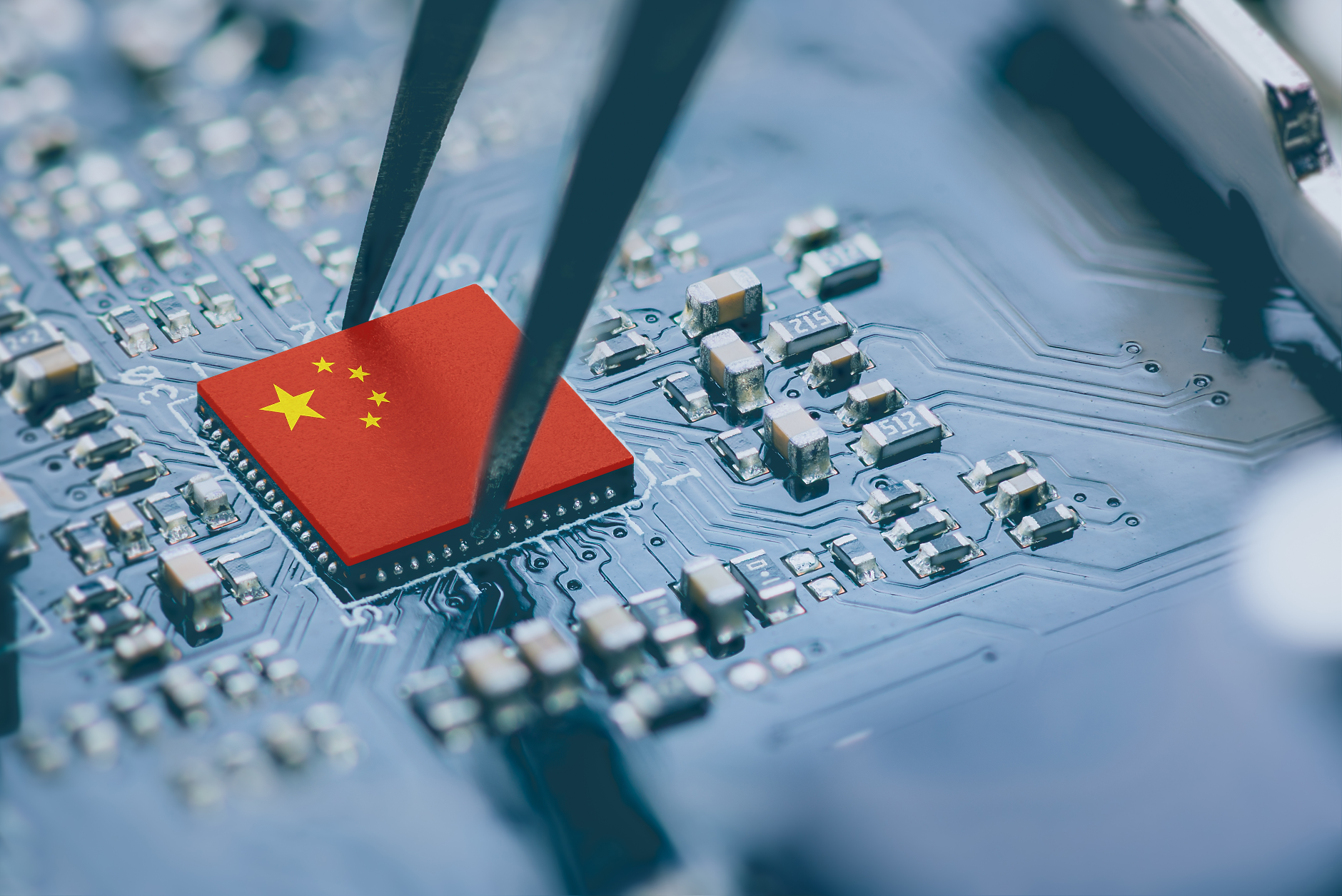 Китай се готви да инвестира $1,9 млрд. в най-големия производител на процесори в страната