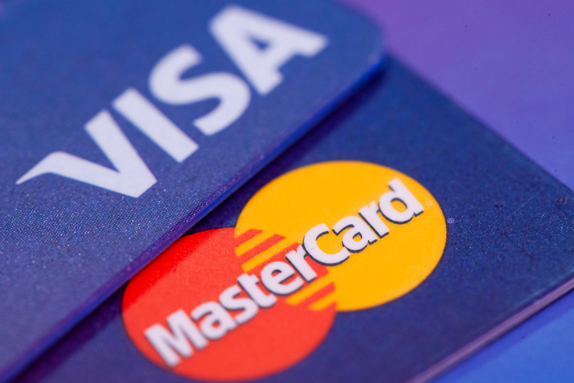 Visa и Mastercard отлагат навлизането на крипто пазара