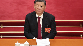 Китайският президент Си Дзинпин бе преизбран единодушно за безпрецедентен трети