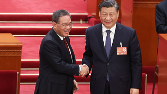 Новият китайски премиер обяви кабинета си, санкциониран от САЩ генерал поема отбраната
