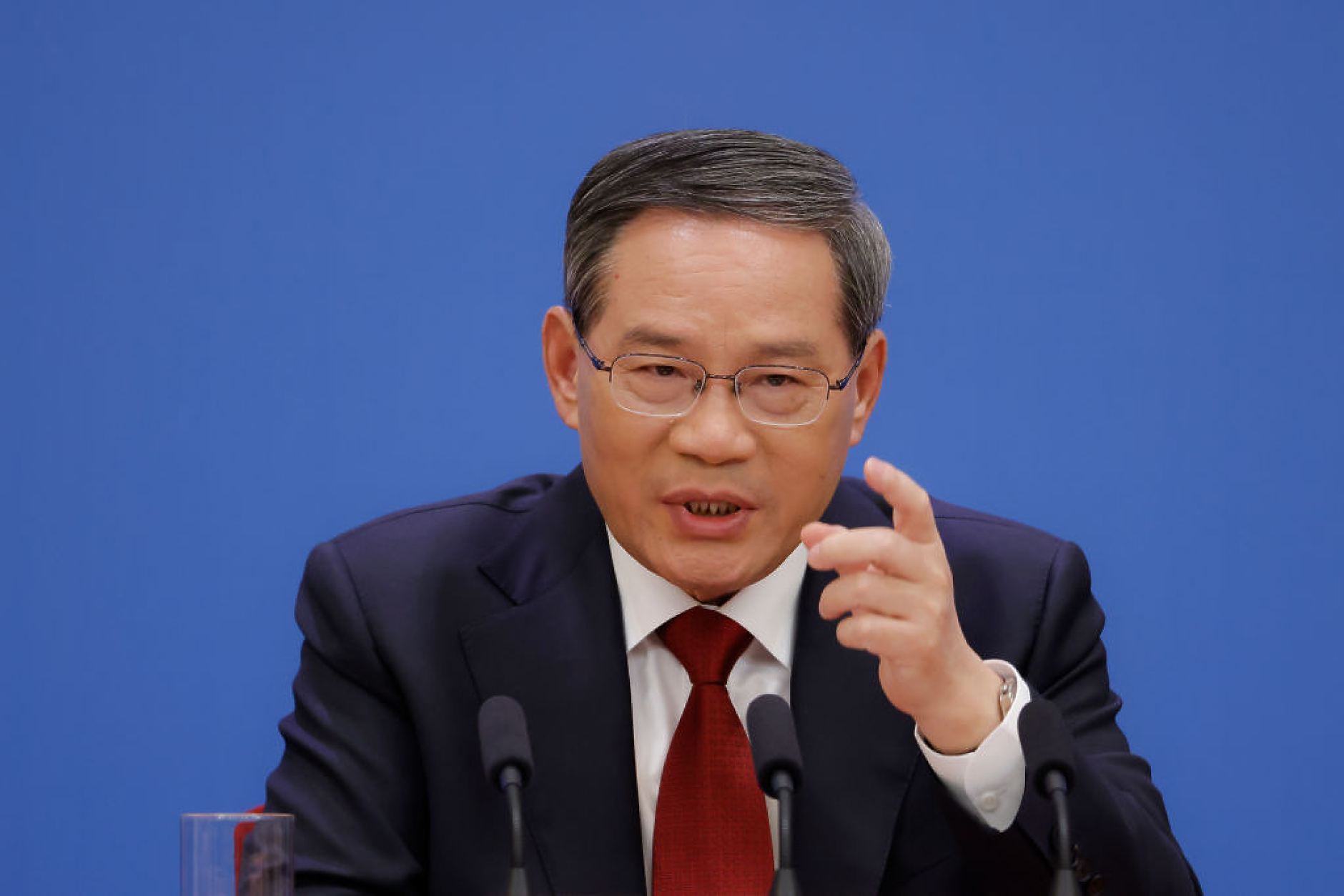Новият премиер на Китай залага на „висококачествения растеж“