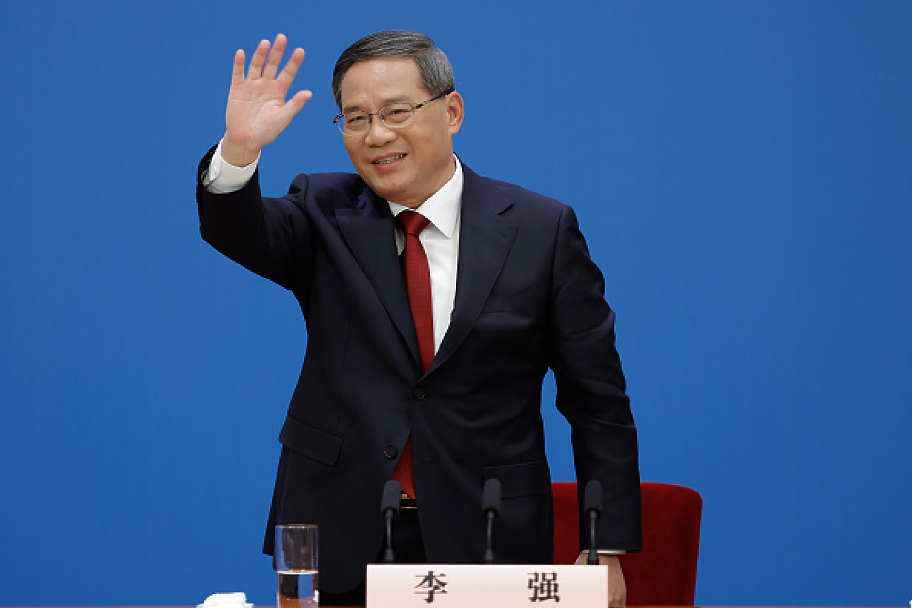 Новият китайски премиер предложи сътрудничество на САЩ и нормални отношения с Тайван