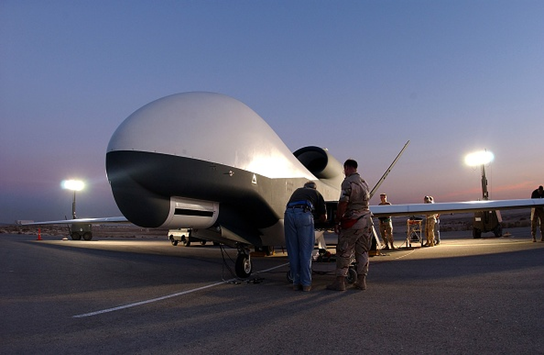 САЩ подновиха полетите на дронове над Черно море