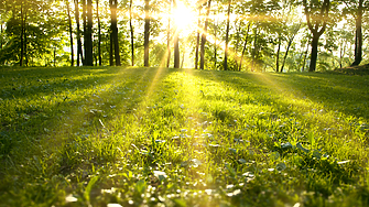 Слънчев ден и по топъл ден ни очаква днес Само над