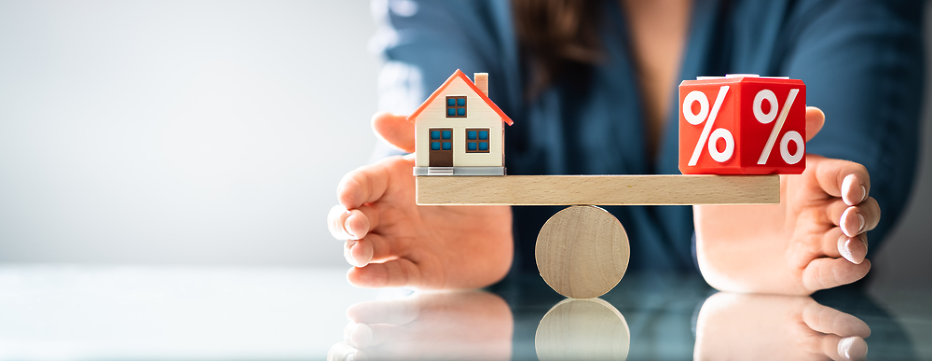 Прогноза: Лихвите по ипотеките ще растат през 2023 г.,  цените на имотите ще се успокоят    