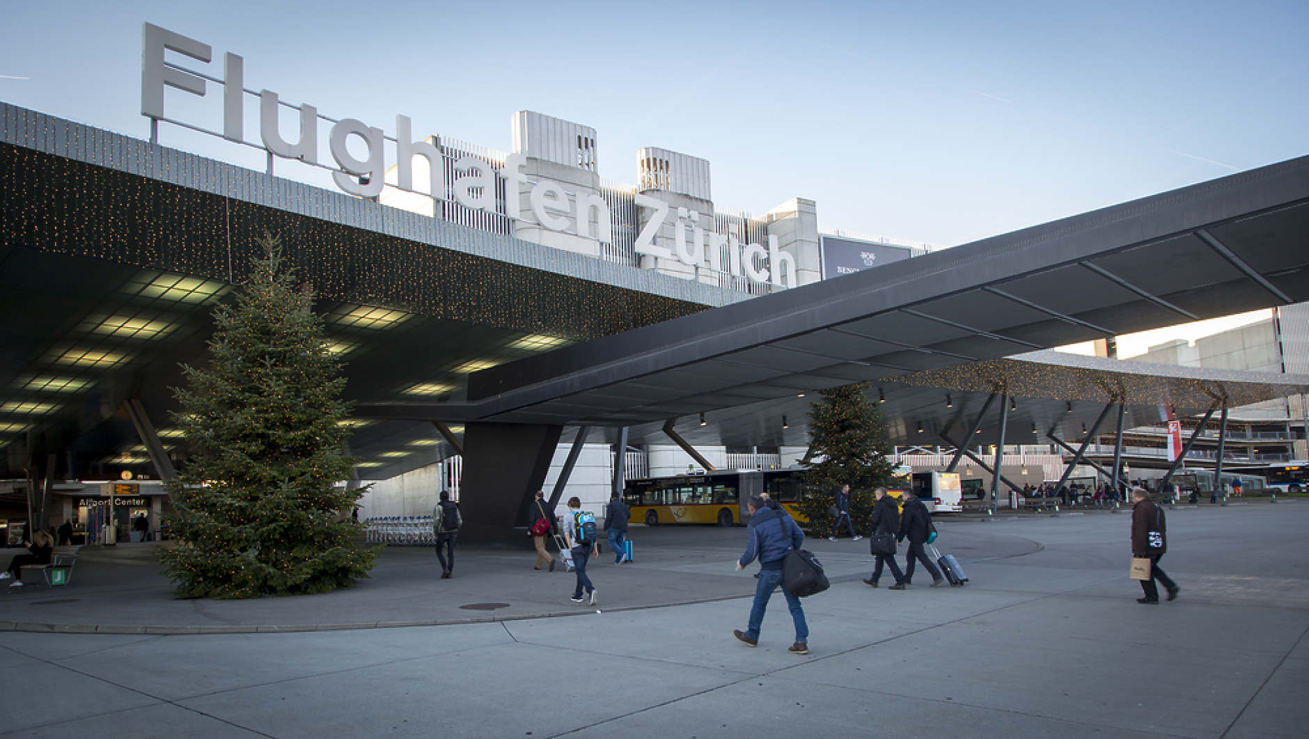 Централният вход на летището в Цюрих. Снимка: Shutterstock