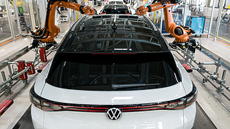 Volkswagen ще инвестира в мини в опит да стане световен доставчик на батерии