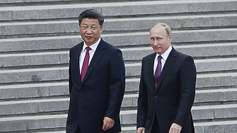 Китайският президент Си Дзинпин трябва да притисне Владимир Путин да
