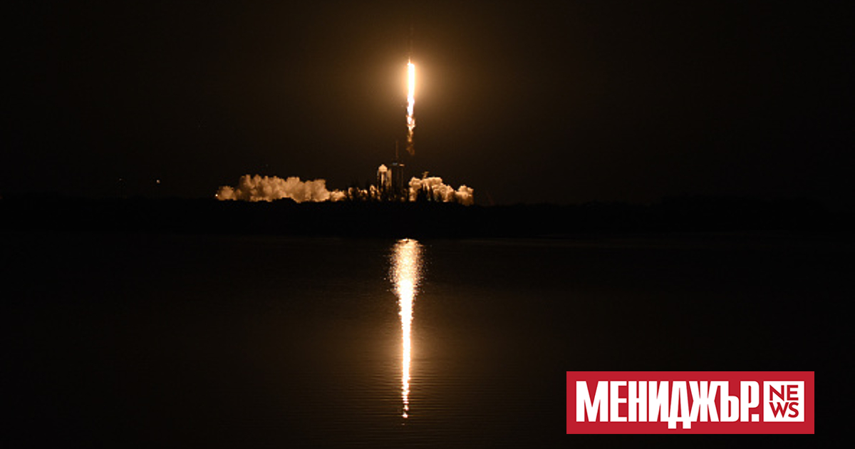 Ракета носител Falcon 9 ще изстреля група от 14 спътника