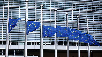ЕС готви закони за ускоряване на зелената икономика