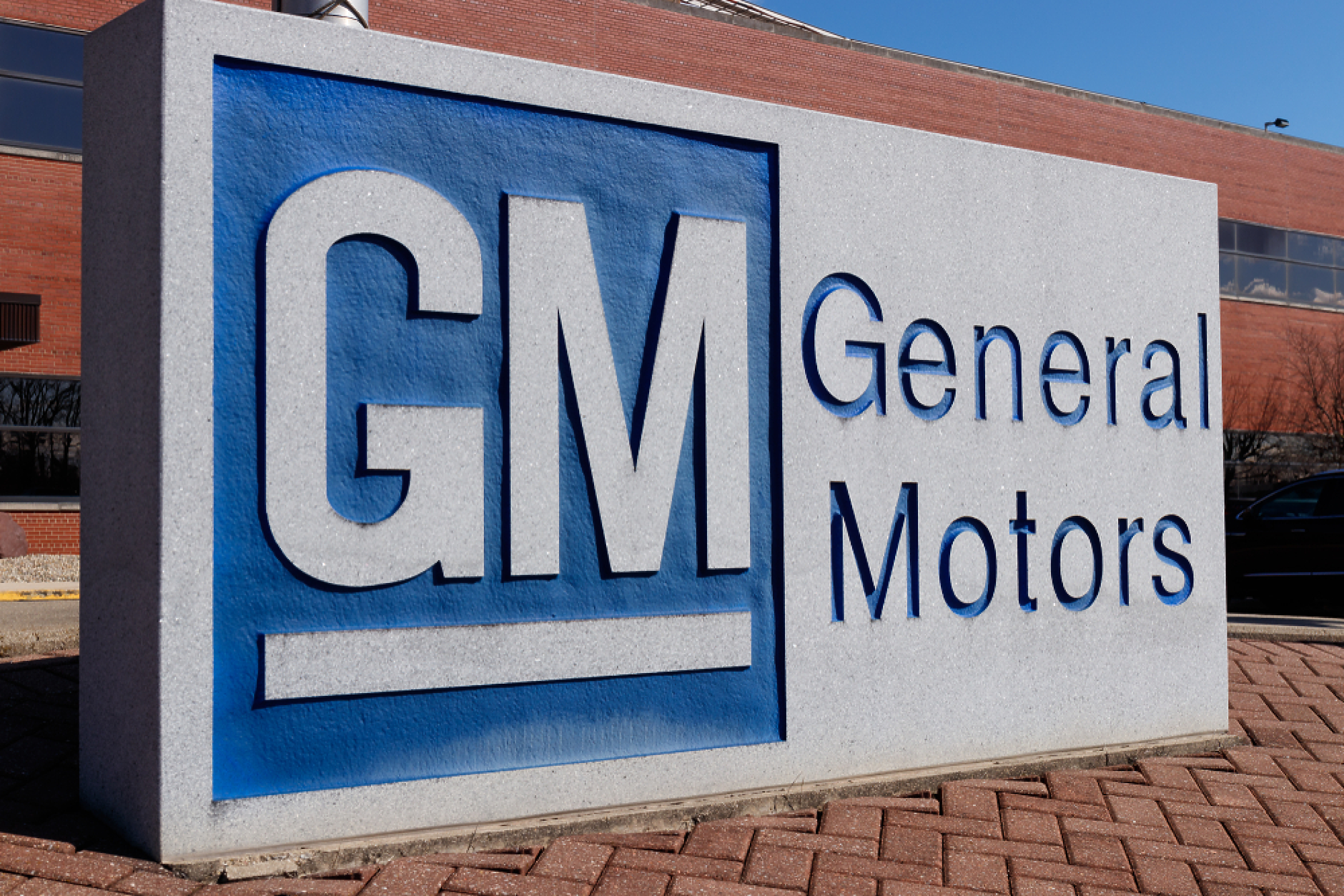  General Motors увеличи продажбите на автомобили с 18% за три месеца