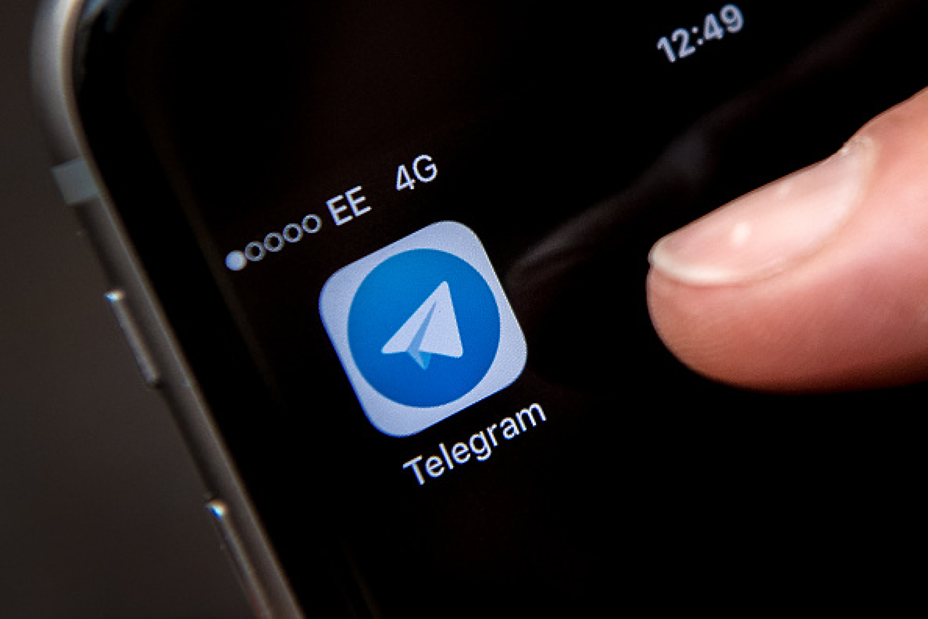 Съд в Бразилия разпореди спиране на Telegram в страната заради неонацистки групи