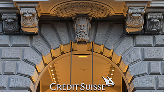 Притежатели на облигации съдят швейцарски регулатор заради загуби по сделката за Credit Suisse