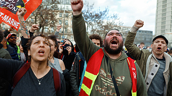 Няколкостотин хиляди души излязоха на първомайски шествия в цяла Франция