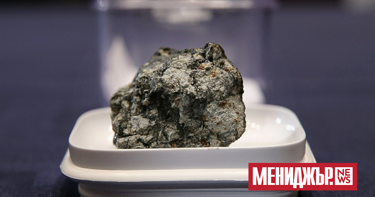 Метеорит падна в жилищен дом, съобщава CBS. Отбелязва се, че