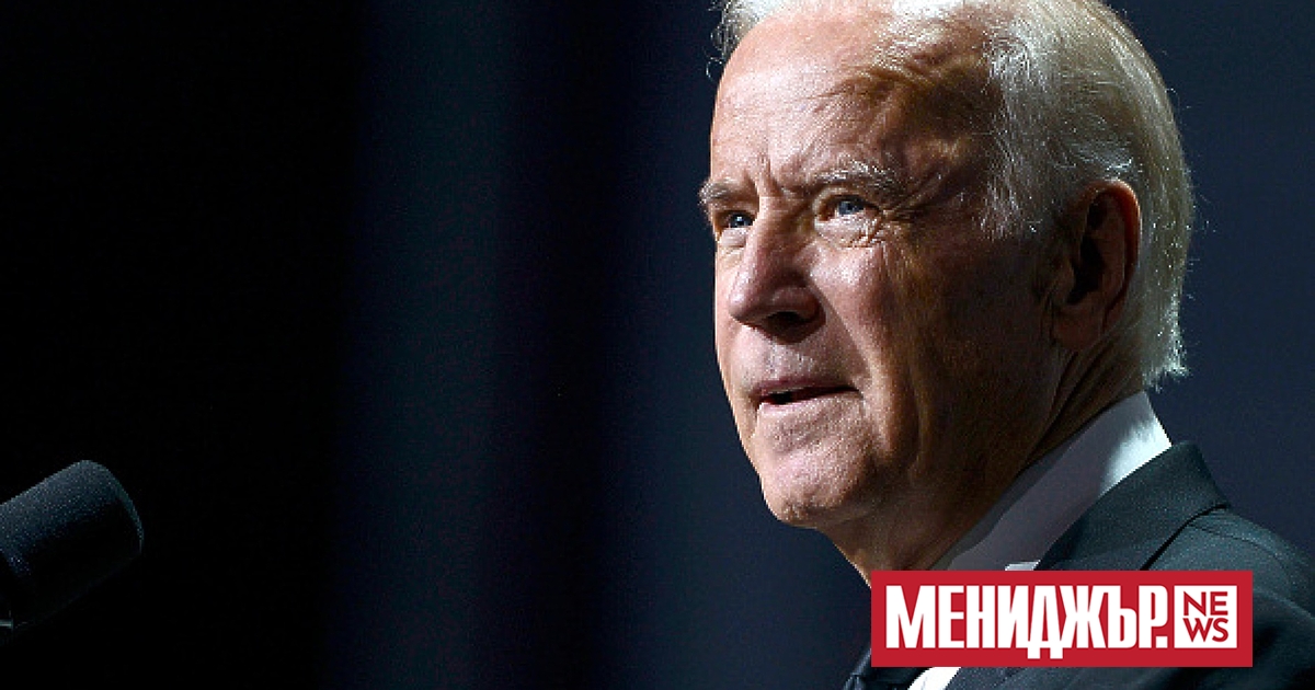 Пo време на посещението си в Папуа-Нова Гвинея през май