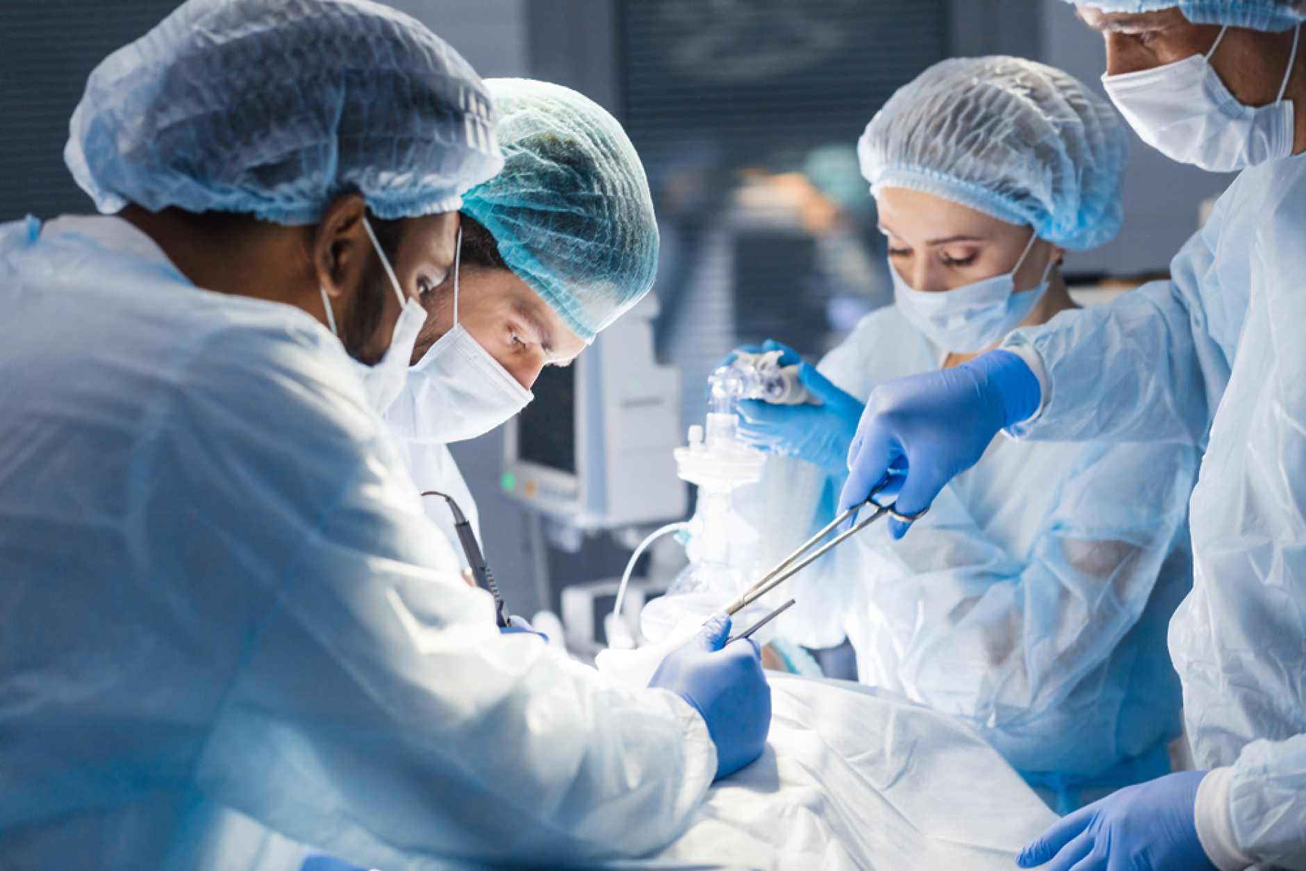 Специалисти от ВМА извършиха трета чернодробна трансплантация от началото на годината