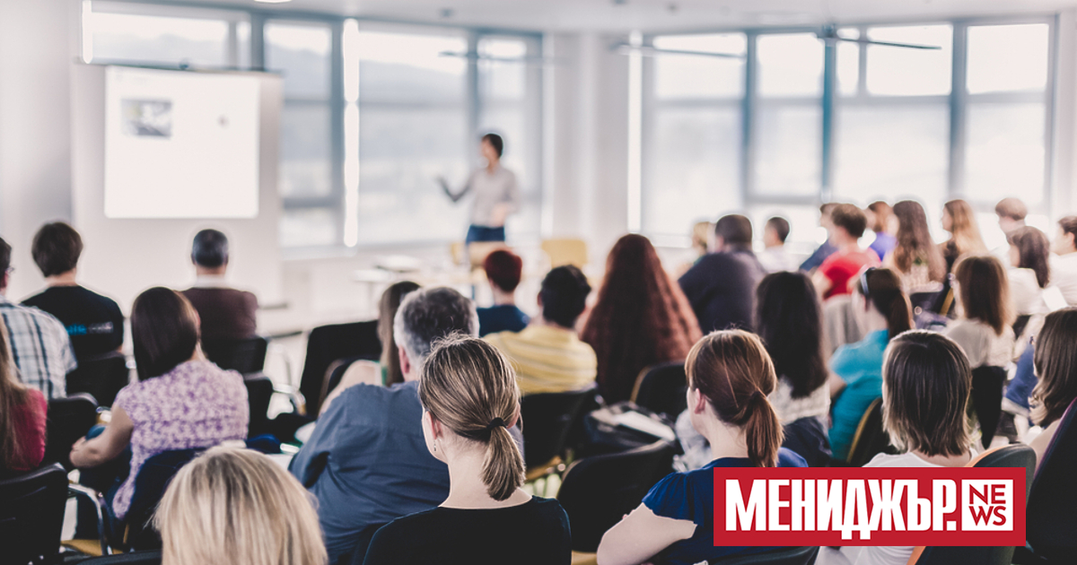 Учениците и обучаващите се възрастни ще бъдат облекчени в избора