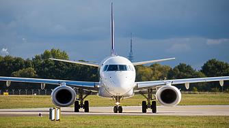 Бразилският производител на самолети Embraer SA обяви че е сключил