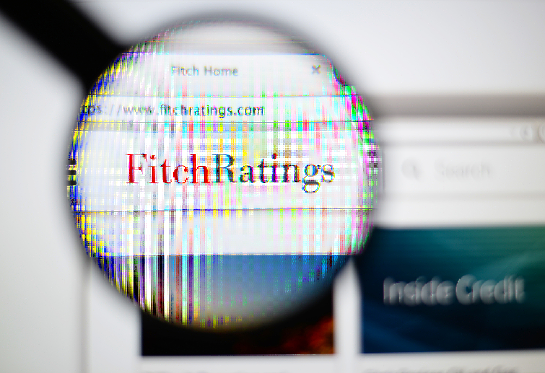 Fitch понижи кредитния рейтинг на Франция с една степен