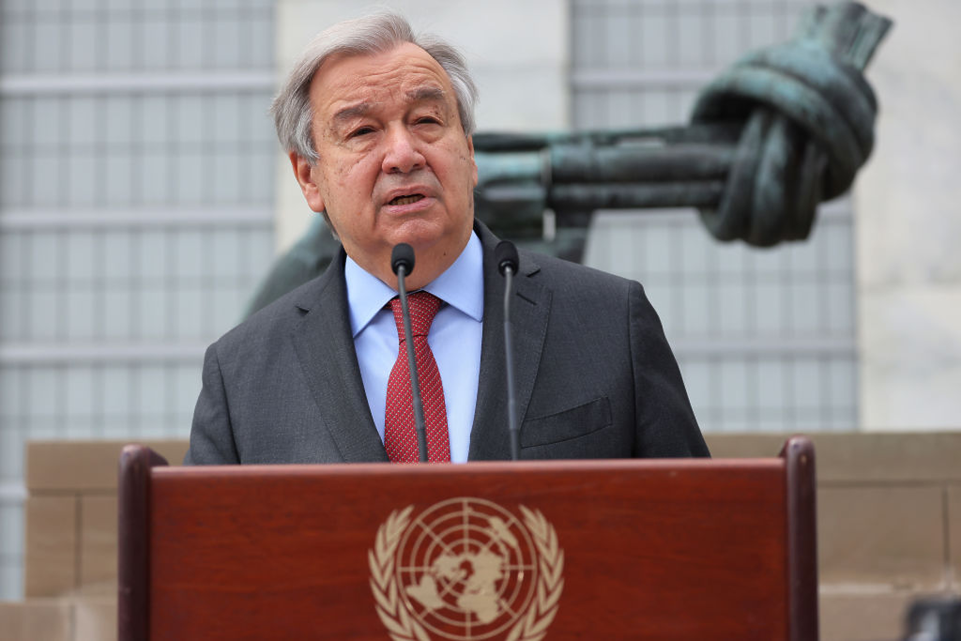  Генералният секретар на ООН обяви ситуацията в Судан за безпрецедентна