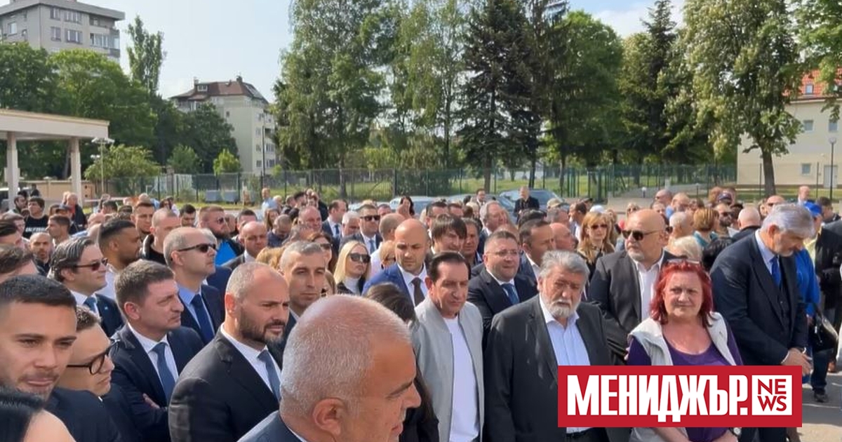 Депутатите днес само ще обсъждат закони, но без да ги гласуват. Това