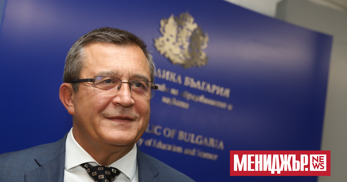 Парите за заплати в сектор Образование трябва да се увеличават