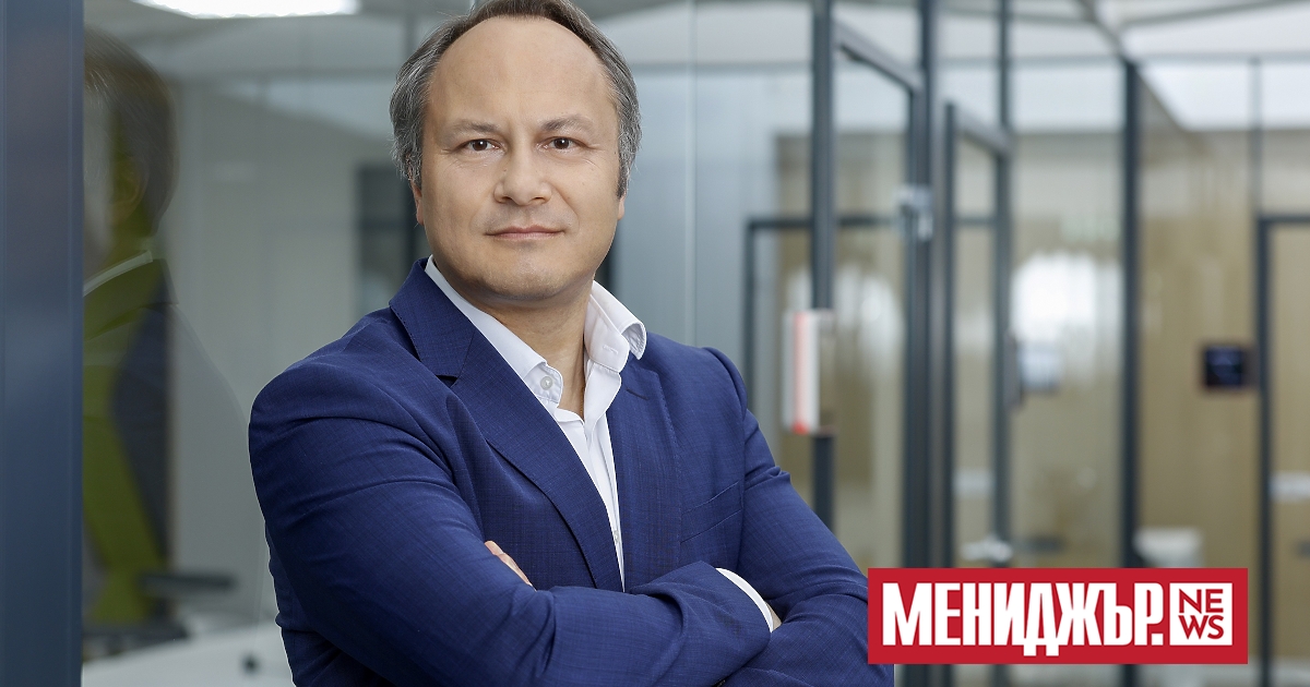 Цените в онлайн платформата са същите като във физическите ни