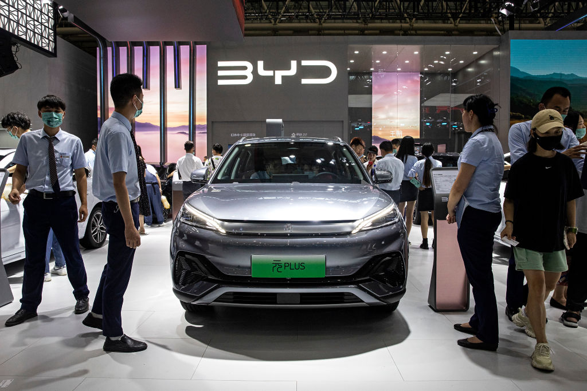 Китай задмина Япония като най-големият износител на автомобили в света