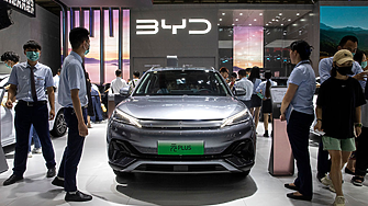 Китай задмина Япония като най-големият износител на автомобили в света